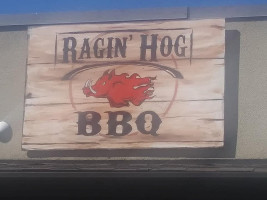 Ragin' Hog Bbq outside