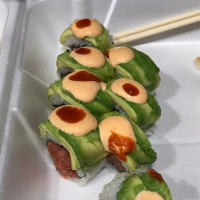 Roll Poke food