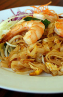 Rainbow Thai Cuisine food