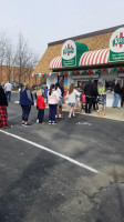 Rita's Italian Ice outside