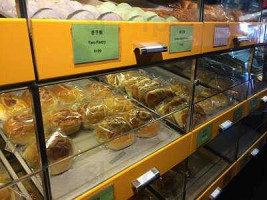 Hong Kong Bakery Bistro food