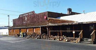 Williamson Brothers -b-q outside