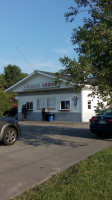 Eav Thai And Sushi outside