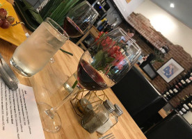 Solo Vino Wine Parlor drink