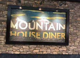 Mountain House Diner outside