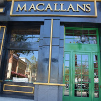 Macallans Public House outside