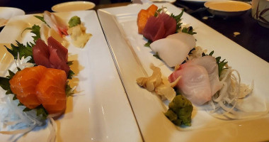 Aki Japanese Steakhouse And Sushi food