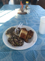 Ophelia's Kountry Kitchen food