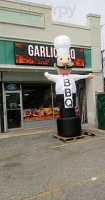 Garlic-bbq outside