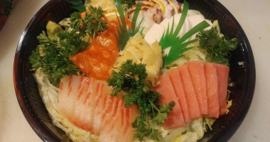 House Of Teriyaki food