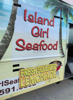 Island Girl Seafood outside