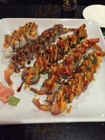 Sakari Sushi Lounge food