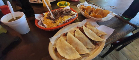 La Sultana Taqueria food