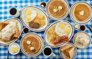 Huddle House food