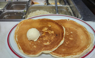 Huddle House food