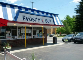 Frosty Boy outside