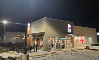 Taco Bell outside