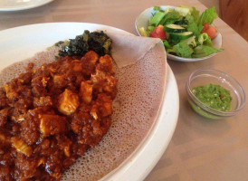 Hawwi Ethiopian food