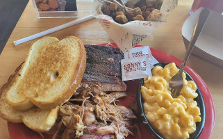 Sonny's Bbq food