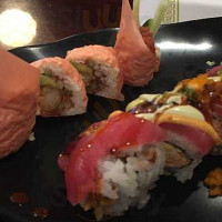 Meiga Sushi food