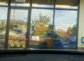 Little Caesars Pizza outside