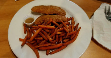 The Sandbar Grill food