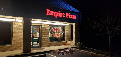 Empire Pizza outside