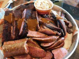 Willie Jewellaetms Old School -b-q Largo food