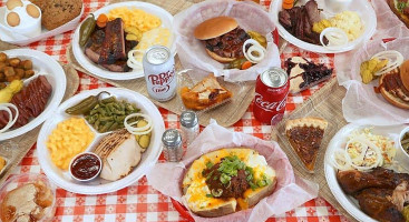 Hill Country Smokehouse food