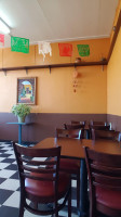 El Reynaldo's inside