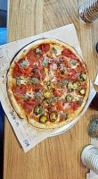 Blaze Pizza food