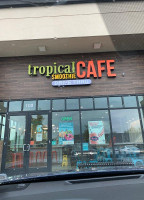 Tropical Smoothie Cafe outside