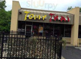 Tomy Thai outside