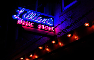 Lillian's Music Store outside