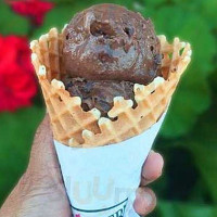 Bruster's Real Ice Cream food