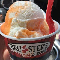 Bruster's Real Ice Cream food