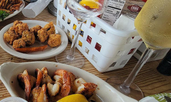 Mickey's And Grill food