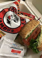 Groucho's Deli food