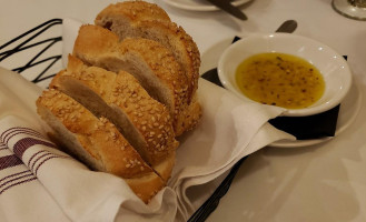 Angelo’s Trattoria food