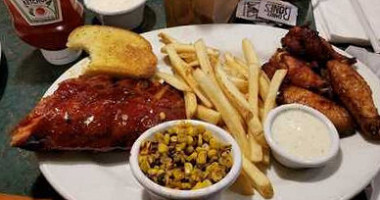 Smokey Bones Fire Grill Johnson City food