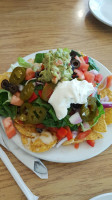 Gillie's food
