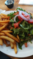Cb's Bistro food