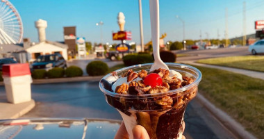 Andy's Frozen Custard drink