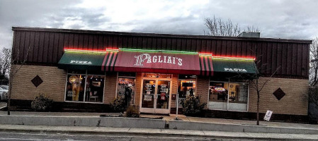 Pagliai's Pizza outside