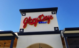 Glory Days Grill outside