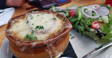 Matty B's Mountainside Cafe food