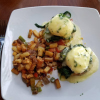Messina Hof Estate Winery food