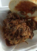 Porky's Bbq food