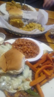 Skins Bubbas Bbq food