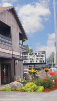 Steak 'n Hoagie Shop outside